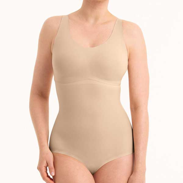 Anita Essential naadloze voorgevormde body zonder beugel 3554