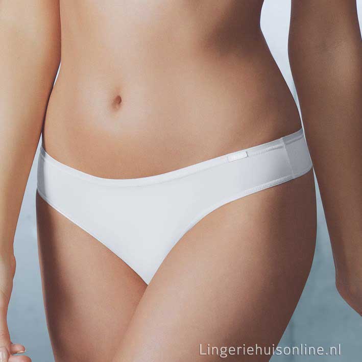 Anita 1310 Sue String