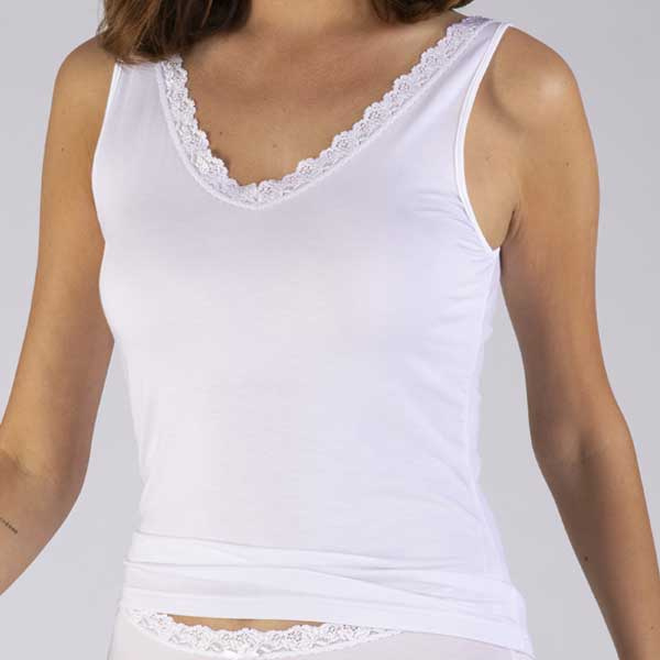 Nina von C hemd V-hals met kant 16 400 584