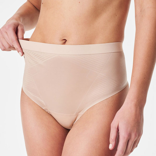 Spanx naadloze corrigerende string 10394R